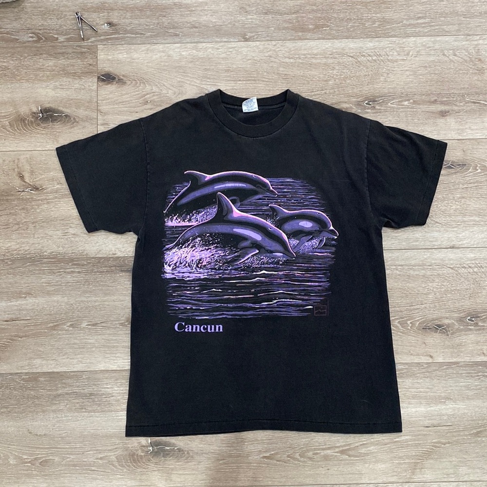 Vintage unisex t-shirt size large!